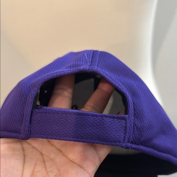 Vtg 90’s Purple and Green Arizona Diamondbacks Hat with Logo - Picture 3 of 4